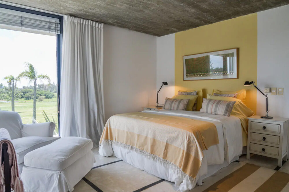 Image gallery image