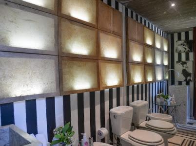 Image gallery image
